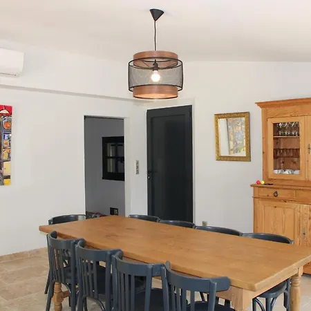 Le Clos Des Muriers Holiday home Saint Alban Auriolles