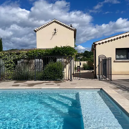 Le Clos Des Muriers 度假居 *